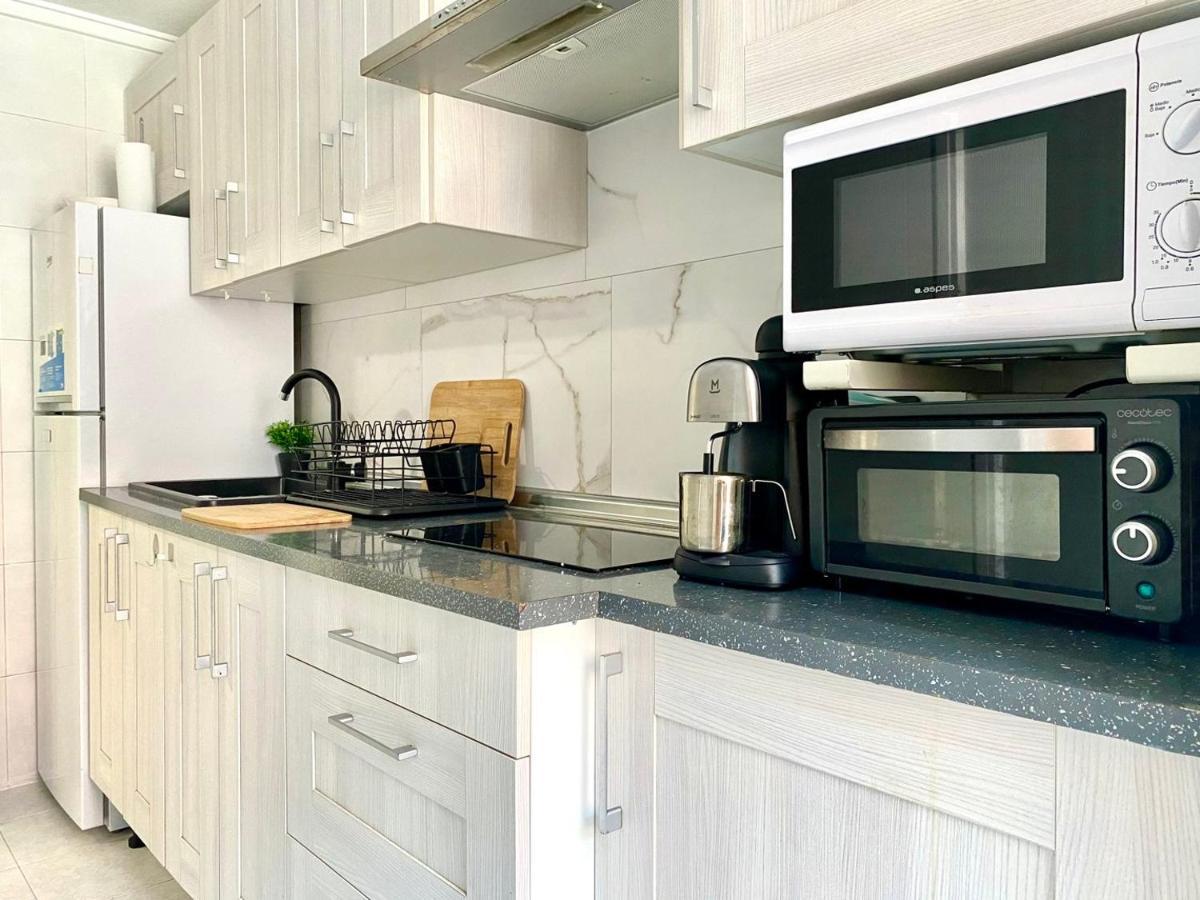 Torrevieja Modern Apartment With Swimming Pool ภายนอก รูปภาพ